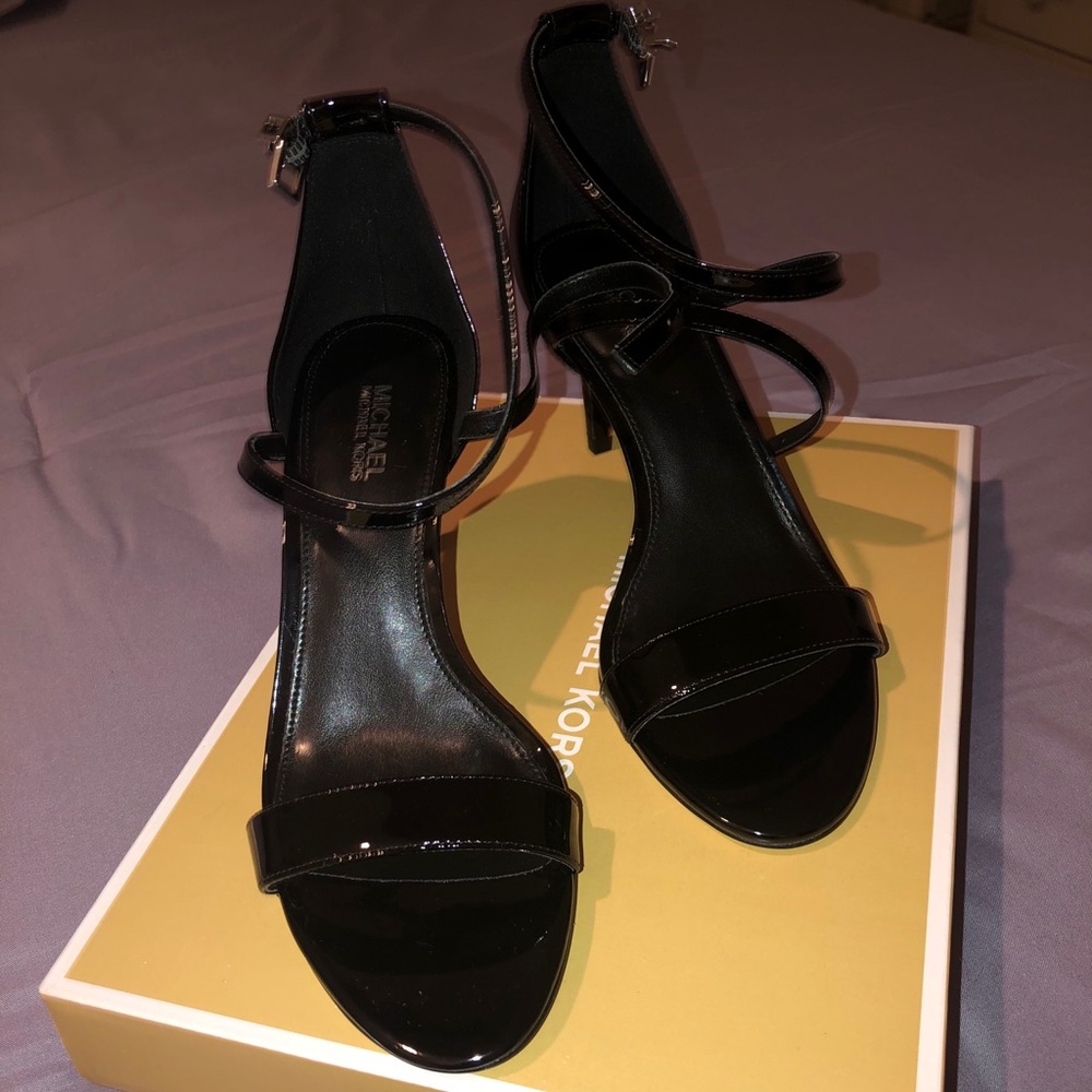 Michael Kors Ava Sandal